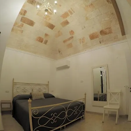 Pensjonat Chichouse Monopoli
